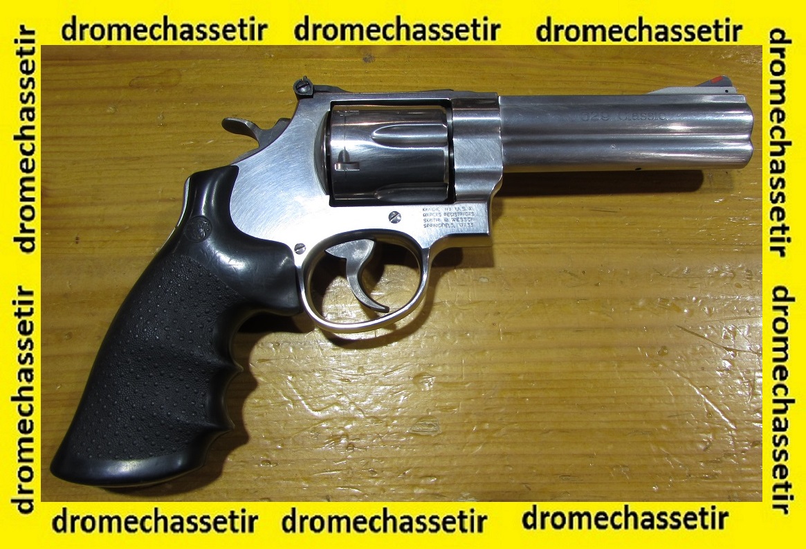 Revolver Inox Smith & Wesson 629 classic cal 44 mag, canon 5 pouces
