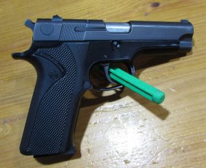 Pistolet Semi auto Smith wesson mod 915 cal 9x19 bon etat