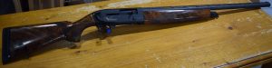Fusil Verney Carron Veloce, cal 12/76, canon 71cm avec tube magasin 5+1 cartouches superbe bois
